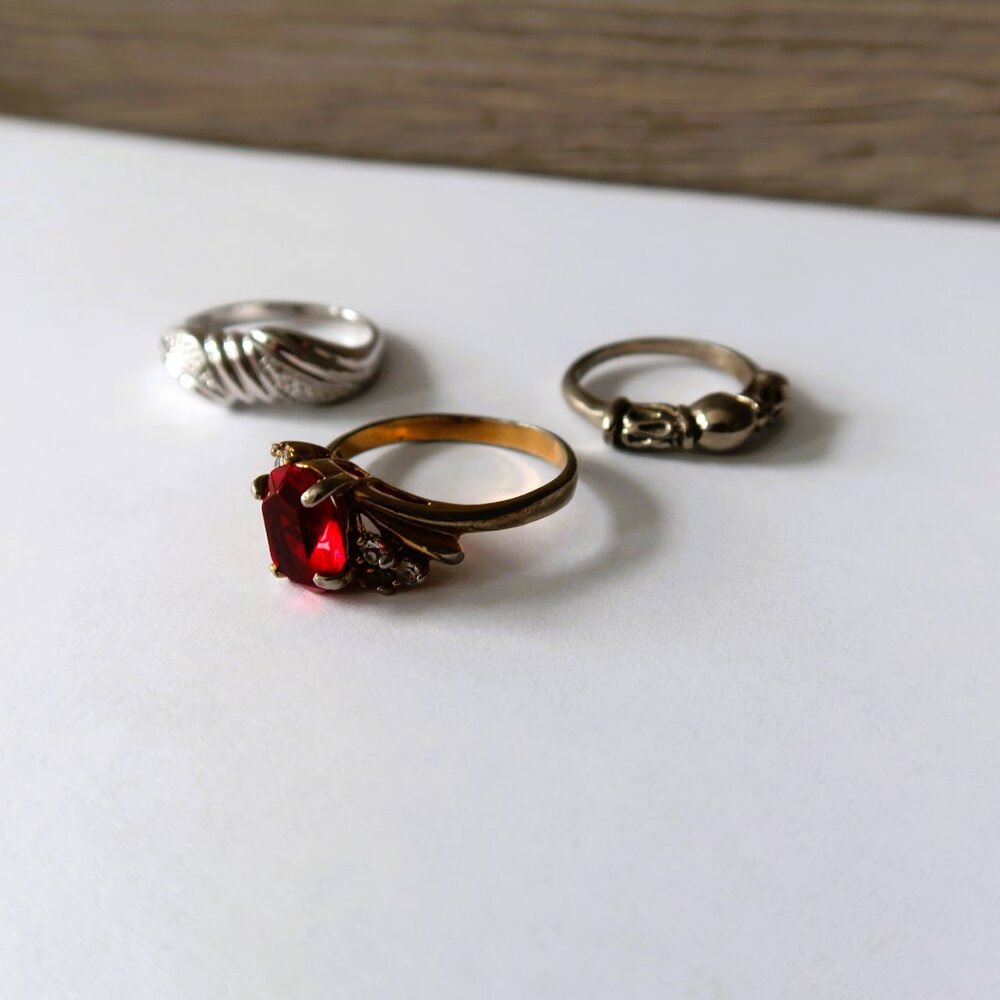 3 Pc Men's Ring Bundle Mixed Gold Silver Tone Sizes 6-9.75 - Picture 3 of 10
